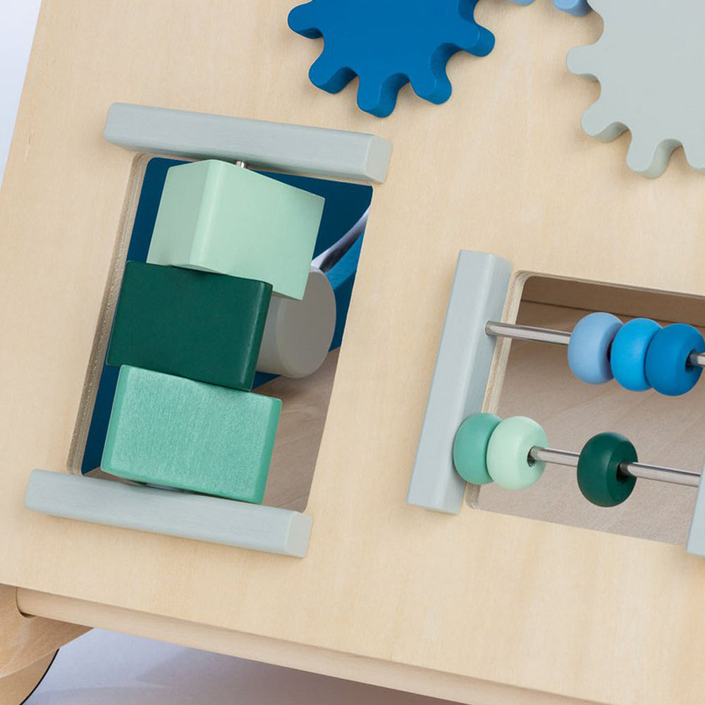 Holz Activity-Board mit bunten Spielmodulen, Motorik- & Holzspielzeug für Kinder, ideal zum Lernen und Entdecken in Spiel & Bewegung Kinder.