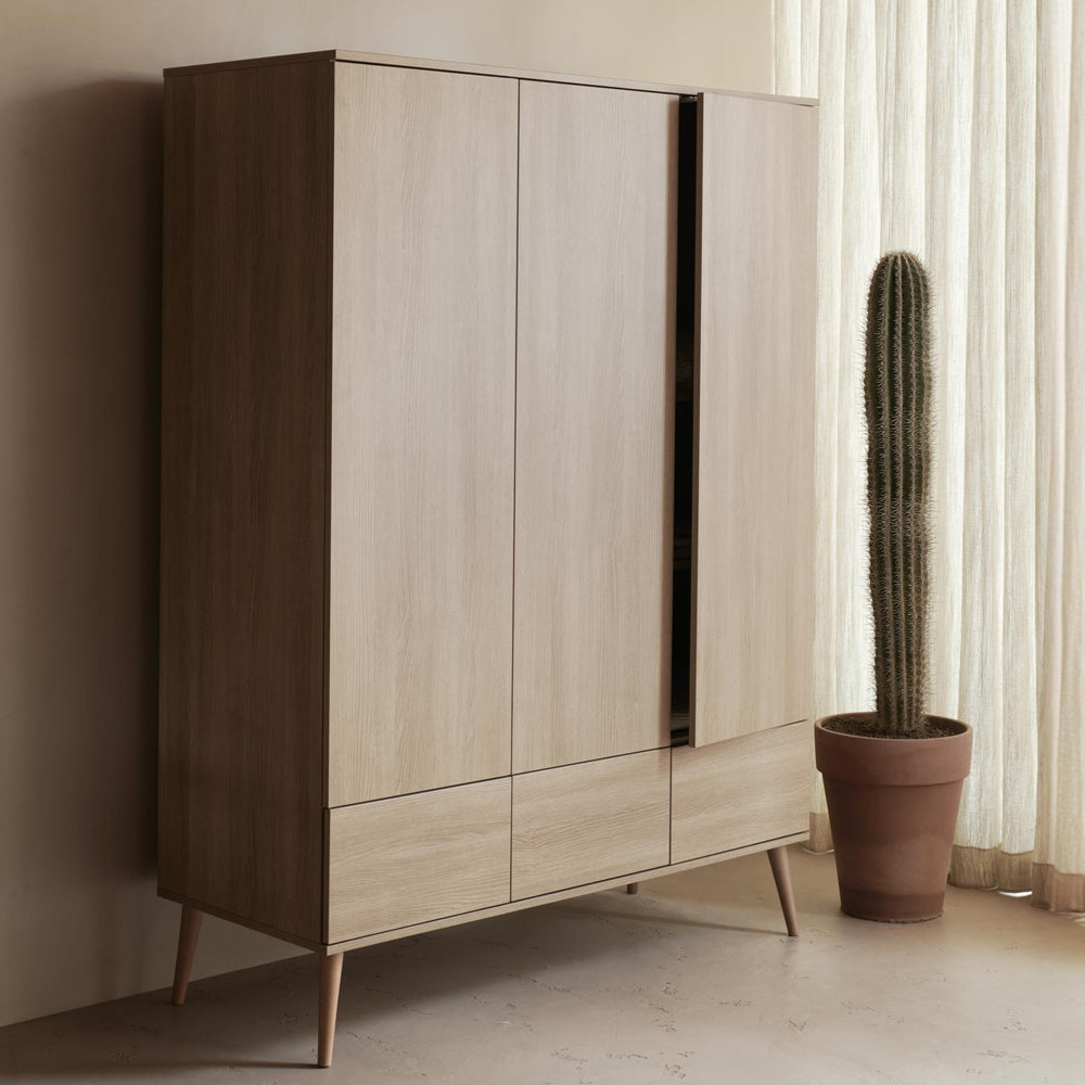 tarp kleiderschrank Kleiderschrank Flow 3-türig 144 cm Massivholz-Seiten