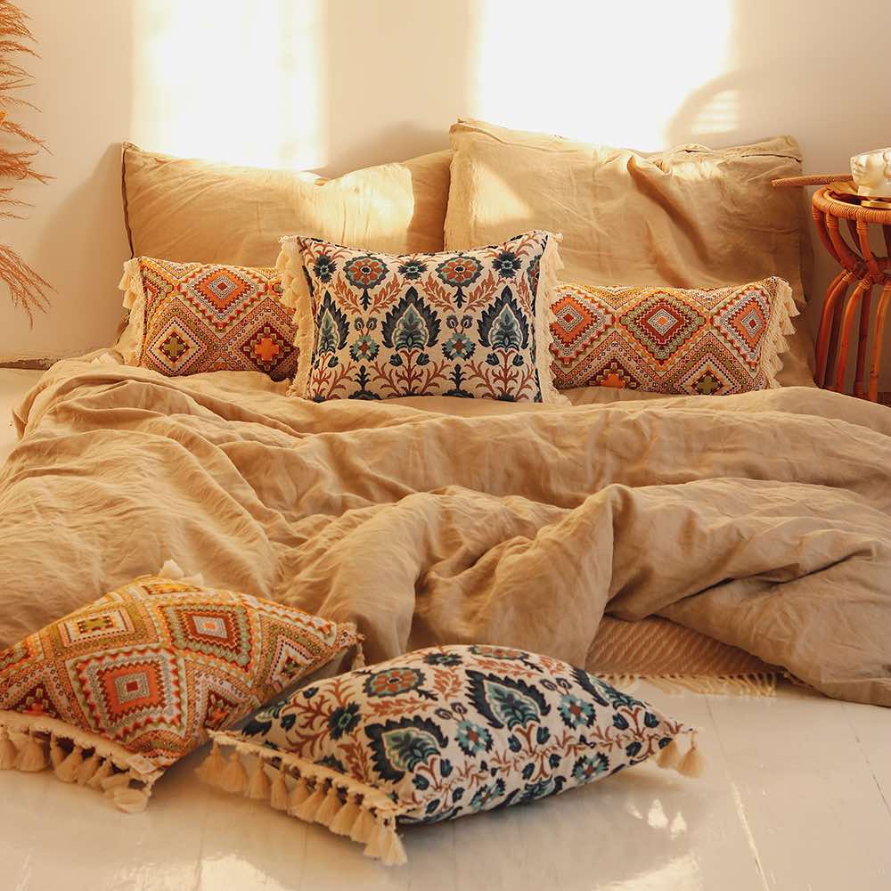 Boho Tribe Kissen mit Fransen