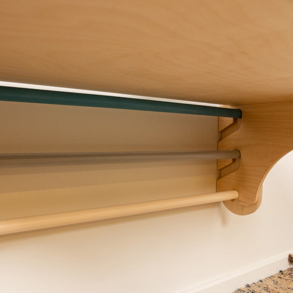 Erweiterungsset aus Birkensperrholz mit stabilen Querstreben für 2in1 Kletterdreieck oder Sprossenwand als Kinderzimmermöbel.