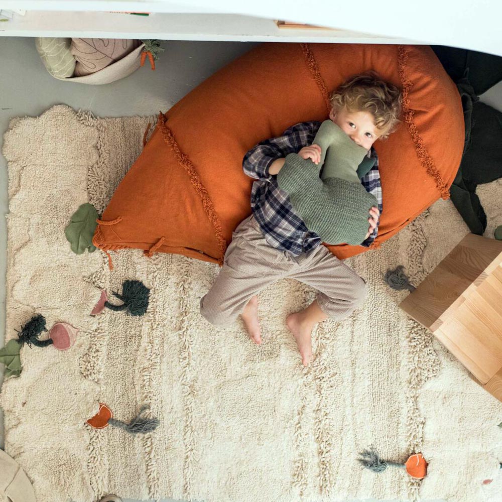Freundliches Brokkoli-Kissen für Kinderzimmer
