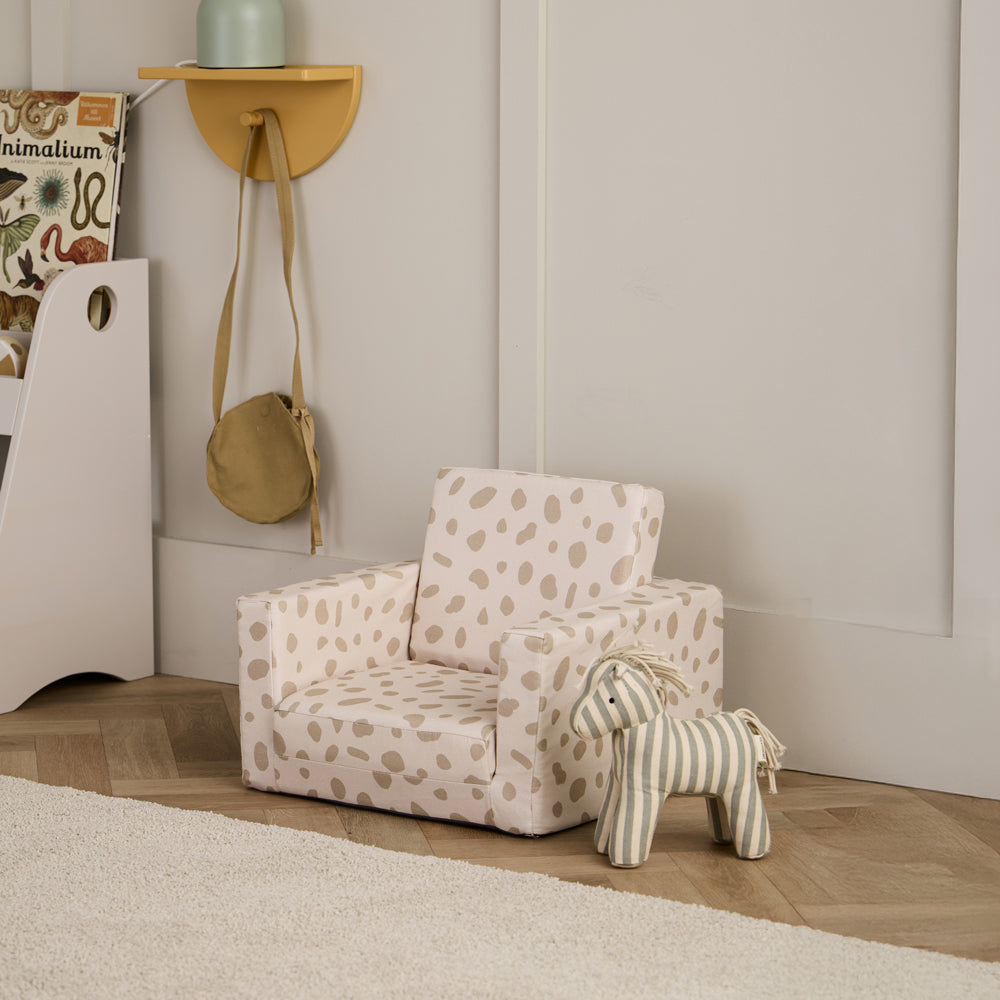 Ausklappbarer Kinder Sessel aus Baumwolle mit Muster, ideal für Geschenke und Sitzmöbel für Kinder in Spielsachen und Spielmöbel Kategorien.