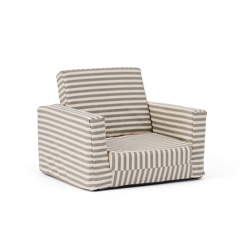 Ausklappbarer Kinder Sessel aus Baumwolle mit Streifenmuster, ideal als Sitzmöbel und Liegefläche für Spiel & Bewegung Kinder, Neu im Sortiment.