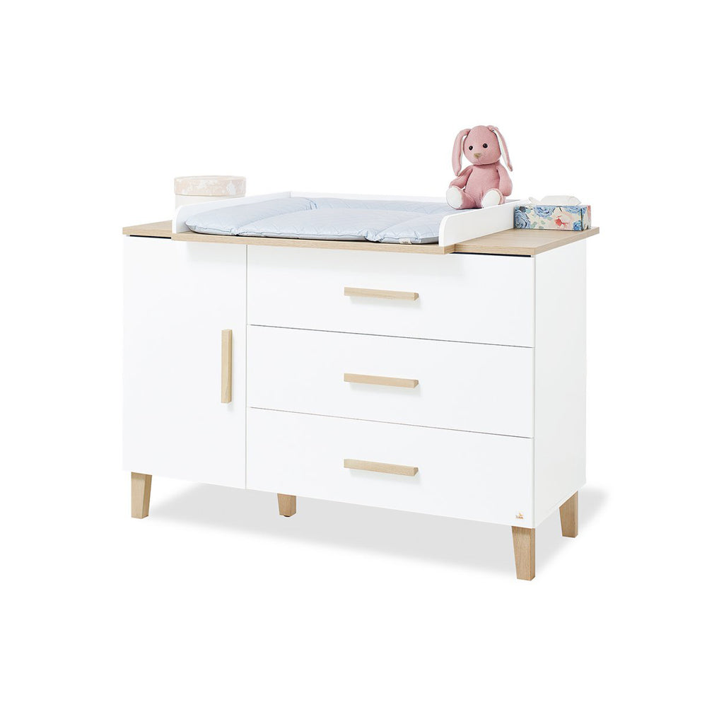 Weißes Babyzimmer Kommode mit Wickelauflage aus Holz in modernem Design für Baby- und Kinderzimmer Möbel Sets Sale Neu