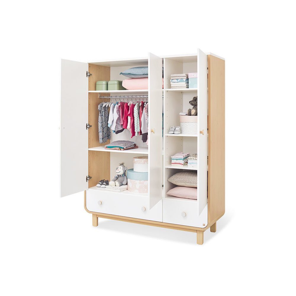 Moderner Kleiderschrank Round 3-Türig aus der Kinderzimmer Möbel Kollektion mit viel Platz für Kleidung und Aufbewahrung im Kinderzimmer.
