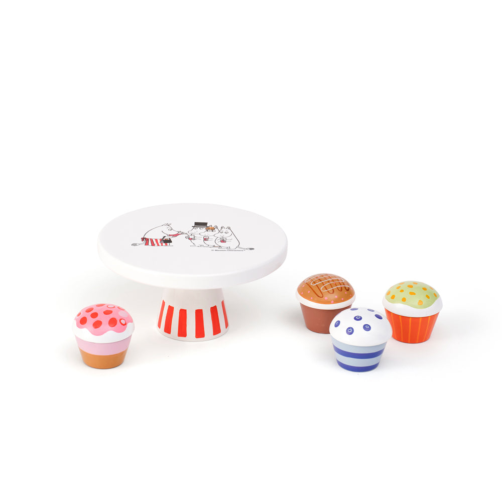 Holz Kuchenständer-Spielset Moomin mit 4 bunten Muffins für Kinderküche, ideal als Geschenk aus Motorik- & Holzspielzeug Kollektion.