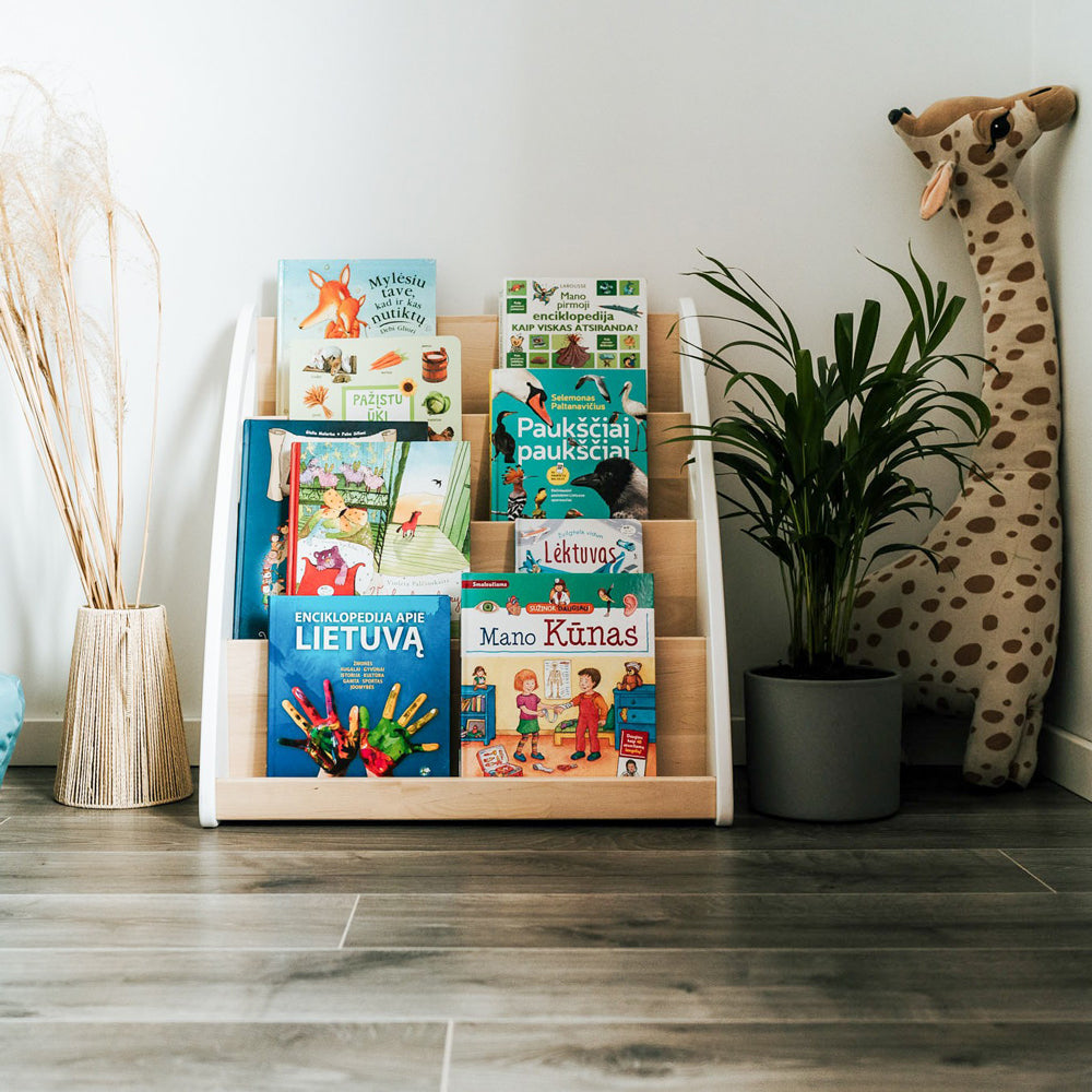 kinder bücherregal mit aufbewahrung Montessori Bücherregal aus Birkenholz, mit 4 Fächern, Griffen & Staura