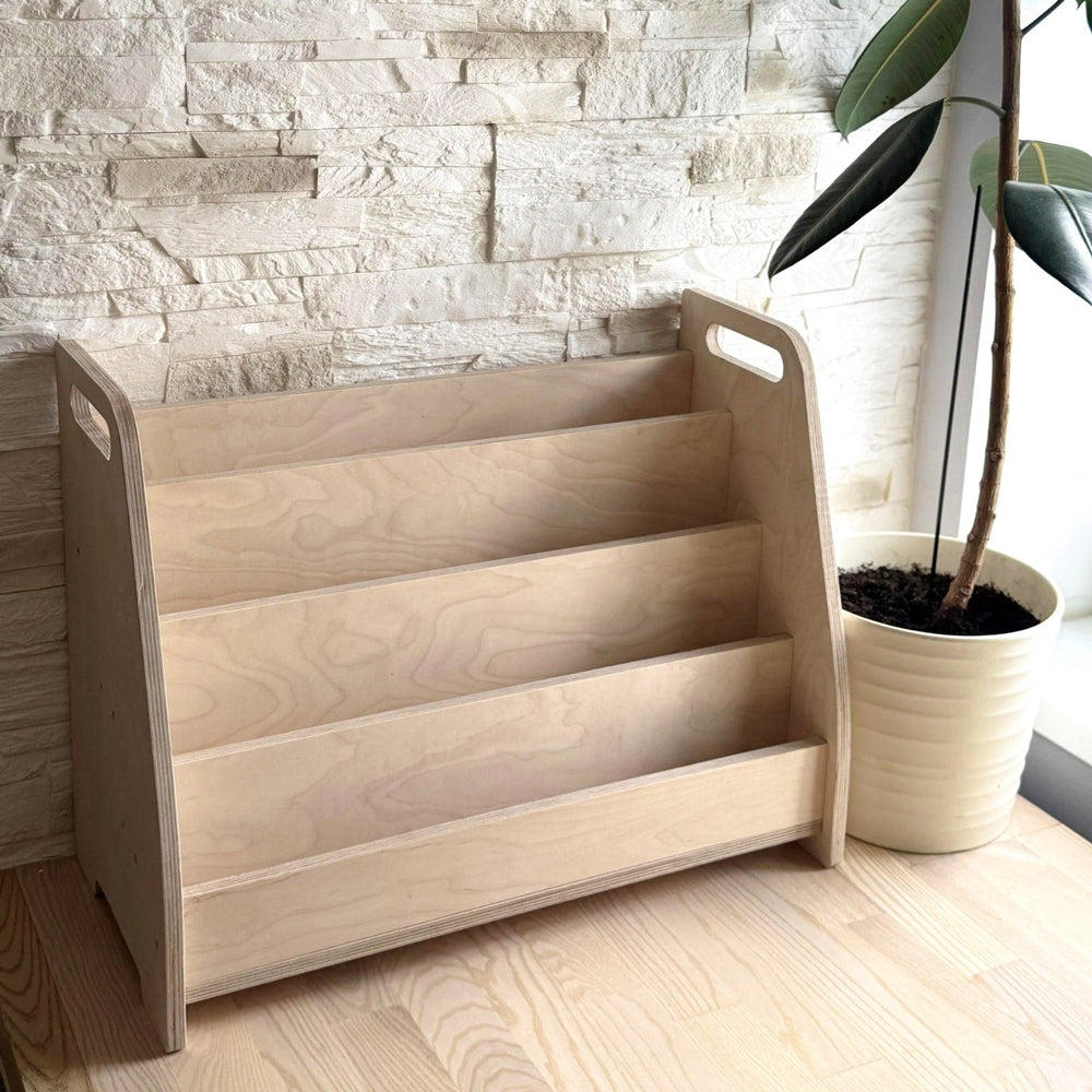 Montessori Bücherregal aus Holz mit handgefertigtem Feinschliff, geeignet für Kinderzimmer Möbel und Aufbewahrung im Kinderzimmer.