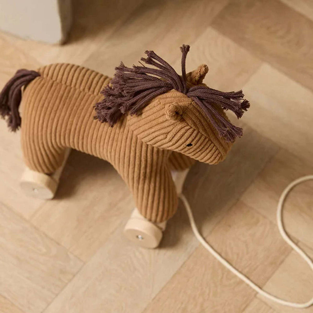 Nachziehpferdchen aus Holz und Baumwolle für Kinder, ideal für Spielzeug & Spiele, Geschenke und Bewegung in der Tierwelt Themenwelt.