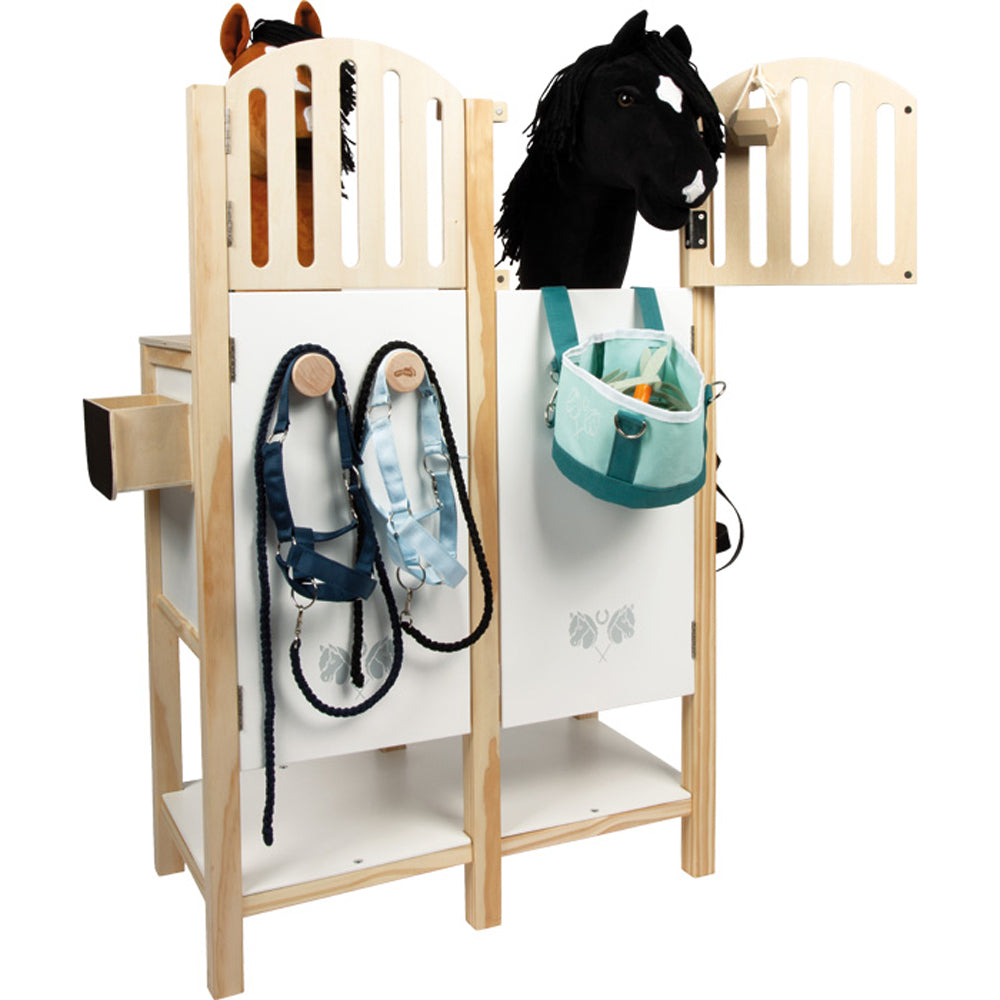 Steckenpferd Pferdebox – Stall für 2 Hobby Horses mit Zubehör