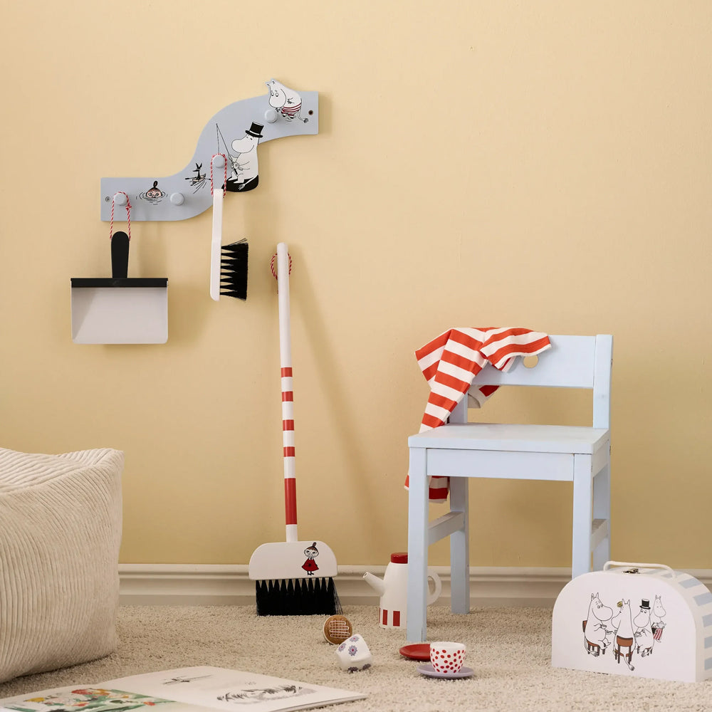 Dreiteiliges Kinderputzset aus Holz und Baumwolle mit Moomin-Motiv, ideal für Spielzeug & Spiele, Geschenke und Motorikspielzeug.
