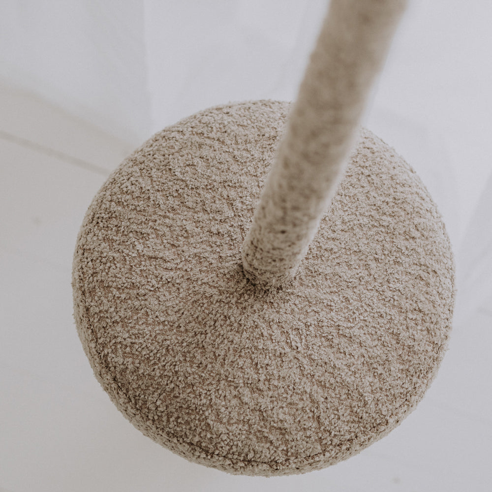 Tellerschaukel HopOn Swing in Bouclé Sandfarben für Spiel & Bewegung Kinder aus Neu Fahr Wipp- & Schaukelspielzeug Sortiment