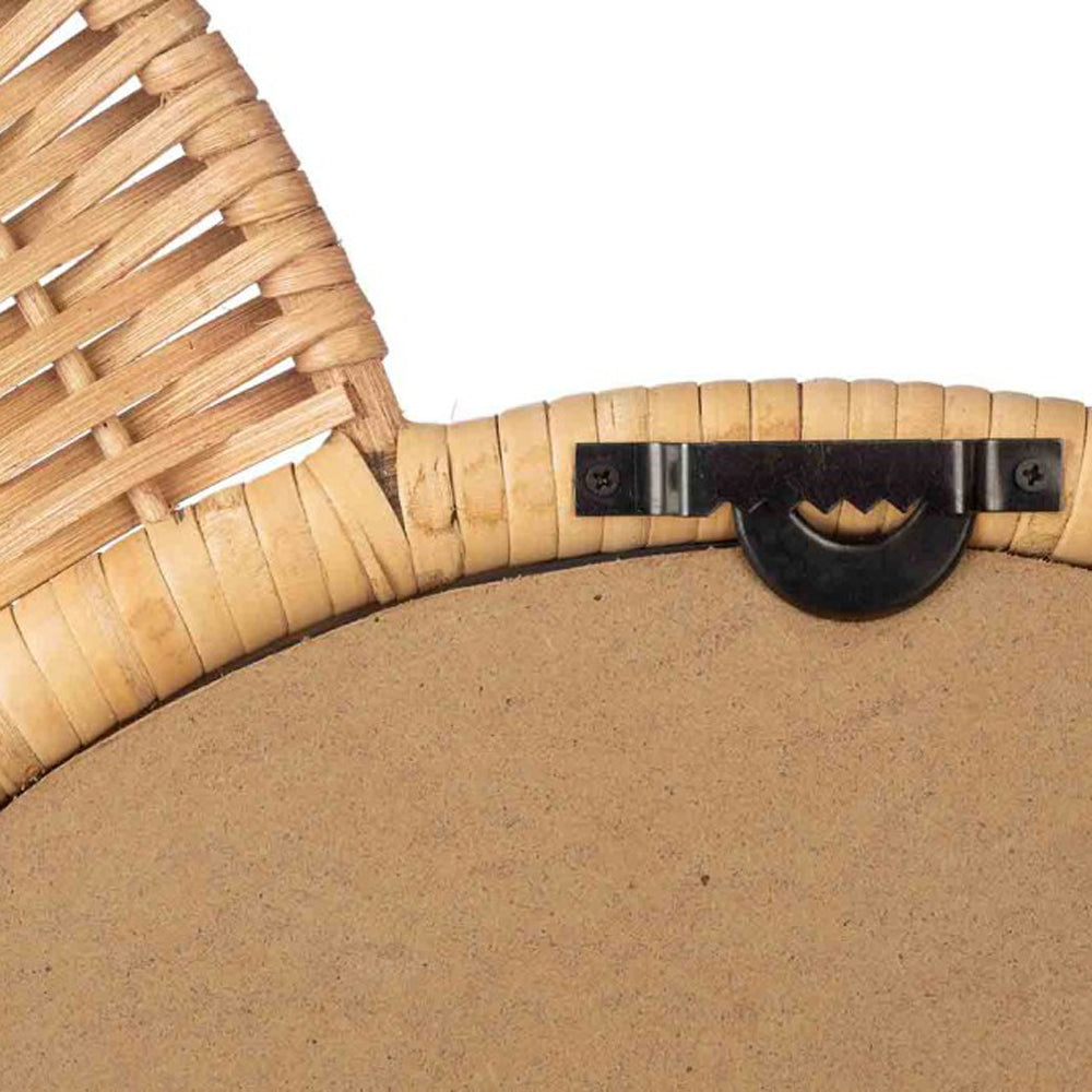 Detailaufnahme des runden Bambus Wandspiegels Bär mit Aufhängung aus der Kinderzimmer Wanddeko & Girlanden Kollektion