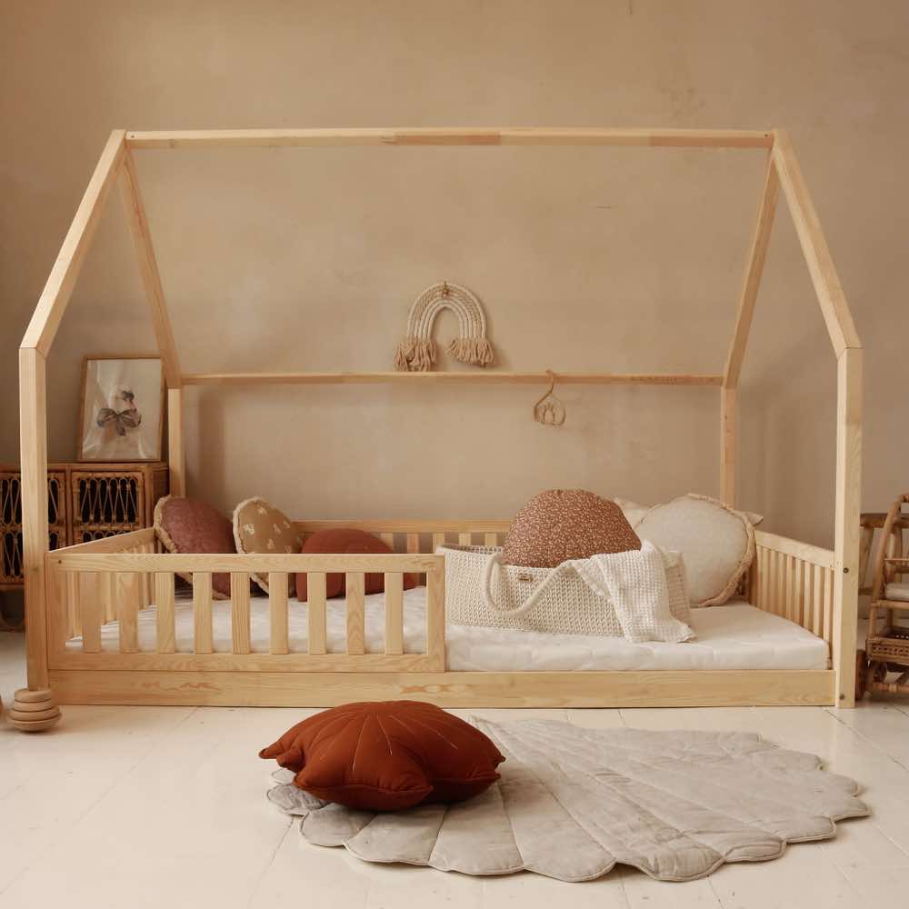 Bodenbett Bianco XL aus Holz, Bodenbett-Kiefer - Kindersein