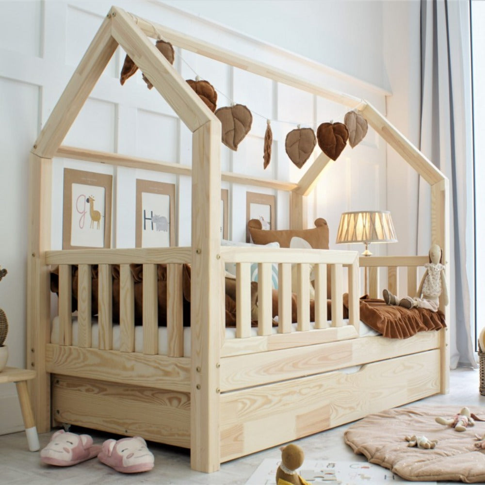 Express Kinder-Hausbett Bianco Plus aus Holz mit Rausfallschutz & Schublade, Hausbett-Kiefer - Kindersein