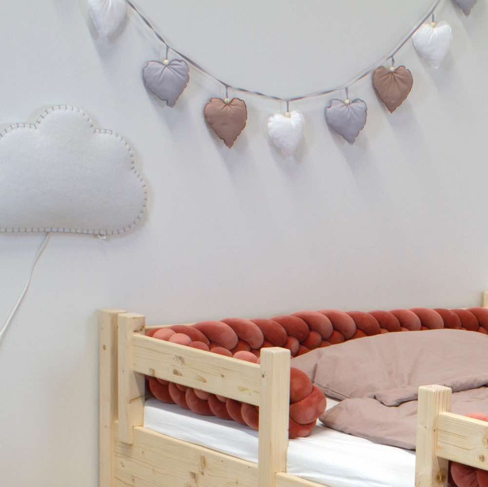 Herz-Girlande aus Baumwolle,  250 cm, Für das Kinderbett - Kindersein