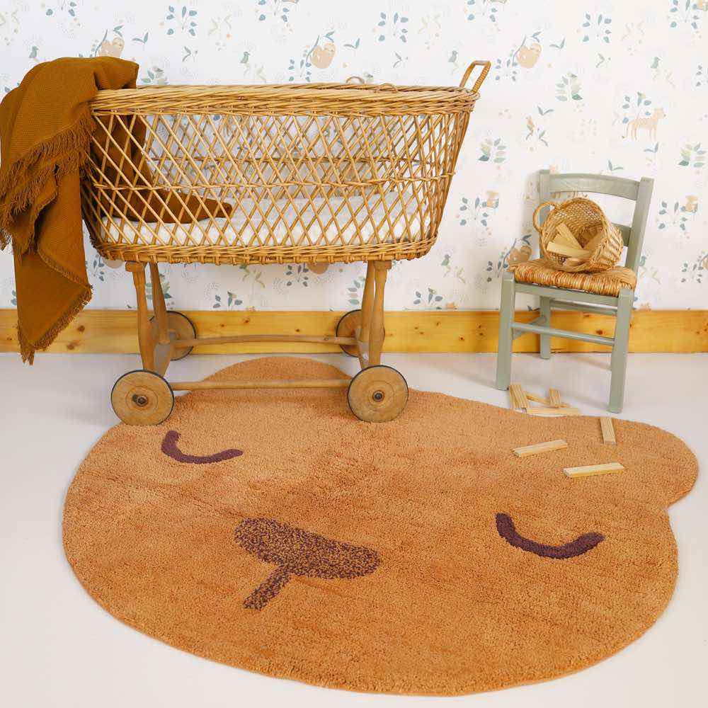 Kinder-Teppich in Teddybär-Form