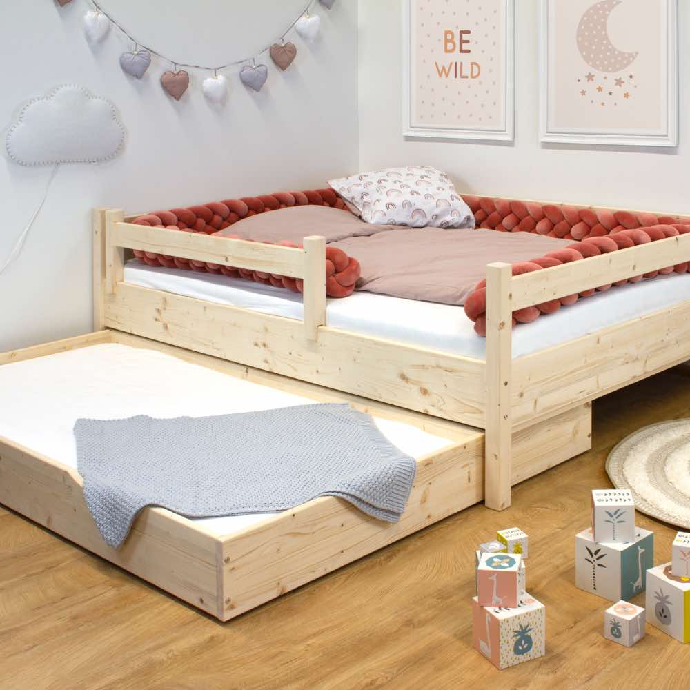 Kinderbett Enoli Ovi mit Rausfallschutz, Schlaf- & Stauraum-Schublade, Kinderbett-Massivholz-Fichte - Kindersein